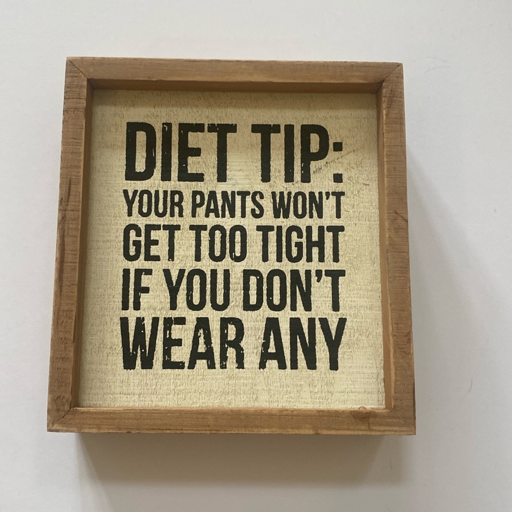 Wooden Box sign 5.5x6” primitives by Kathy Diet tip…